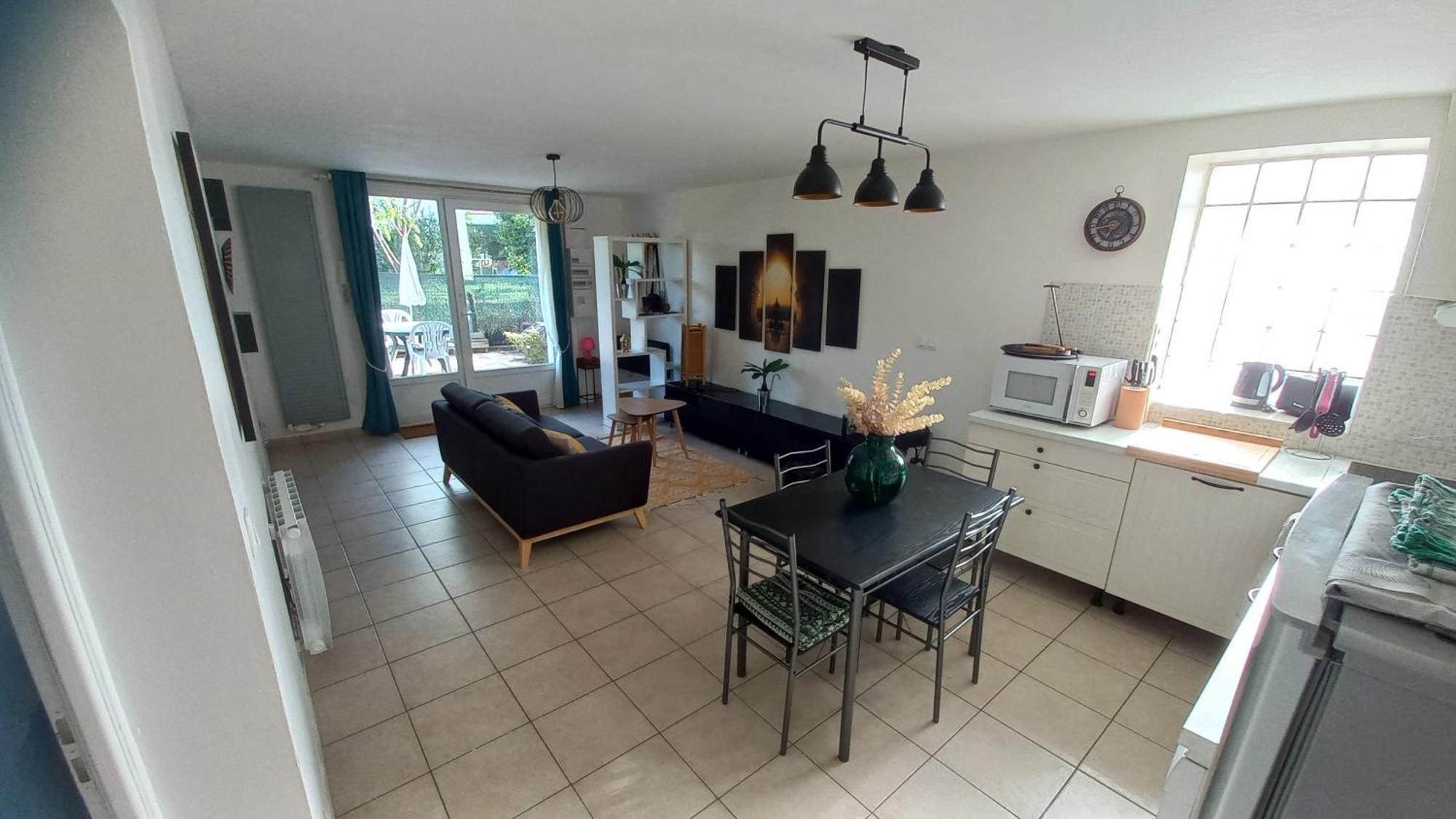 Plaisir Des Pres - Appartement T3, Jardin, Parking Chaponost Exterior foto
